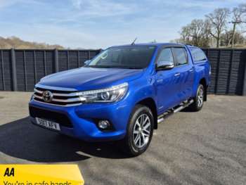 2017 (17) - 2.4 D-4D Invincible Pickup Double Cab 4dr Diesel Manual 4WD Euro 6 (TSS, 3.