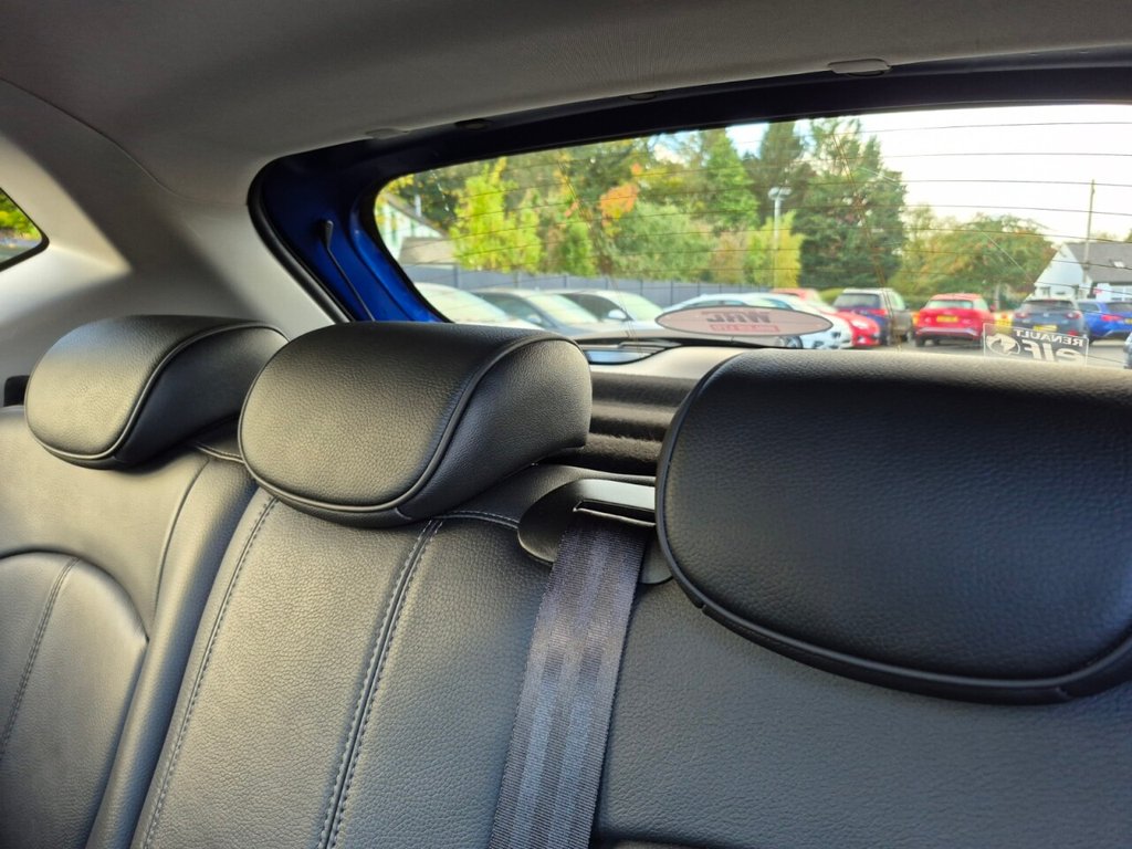 Used Renault Captur 2019 for sale - 76333474: Photo 12