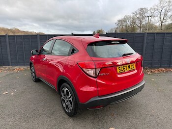 Used Honda HR-V 2018 for sale - 76582682: Photo