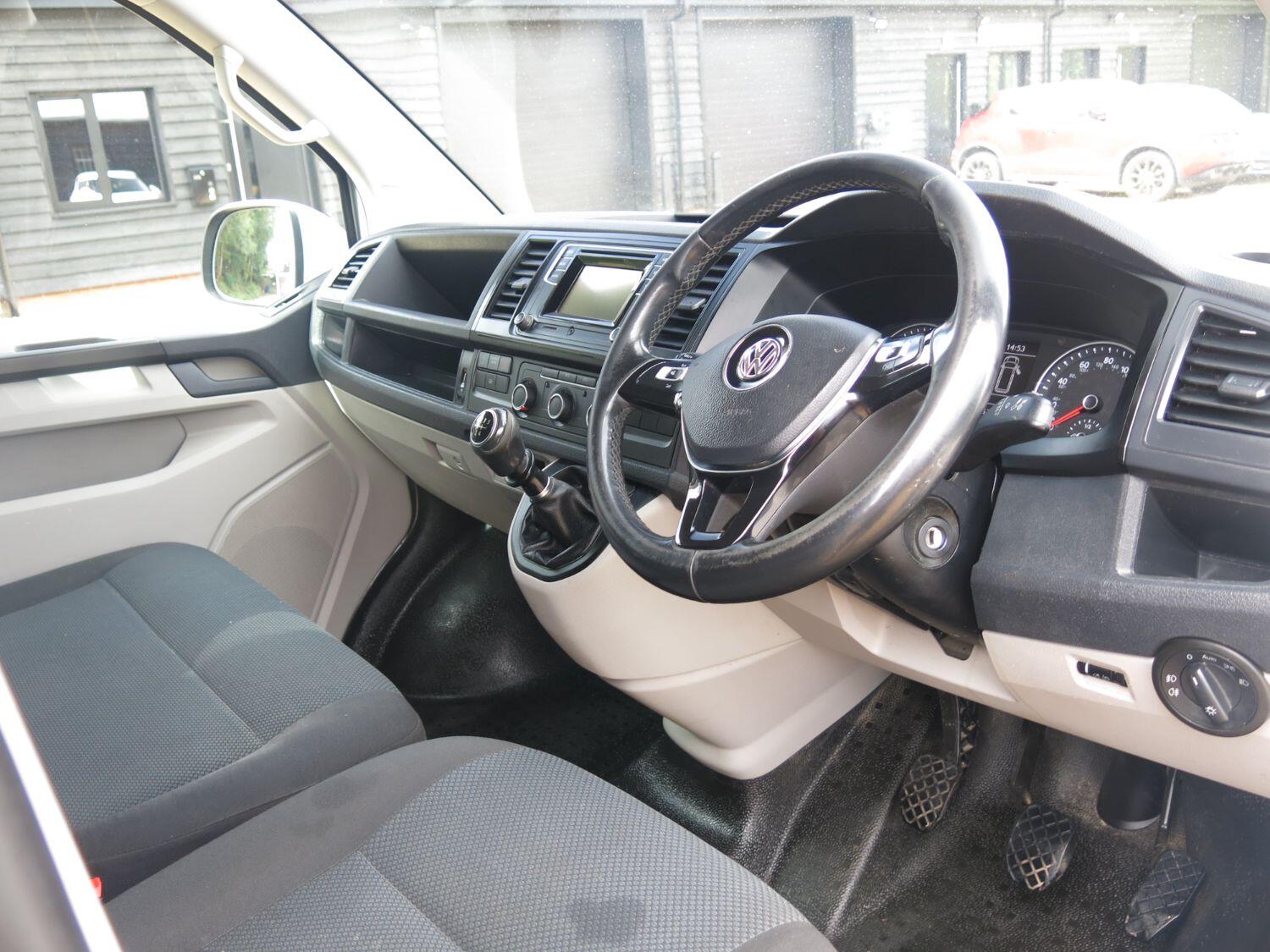 Used Volkswagen Transporter 2016 for sale - 77140600: Photo 7