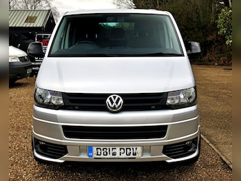 Used Volkswagen Transporter Shuttle 2015 for sale - 75489946: Photo
