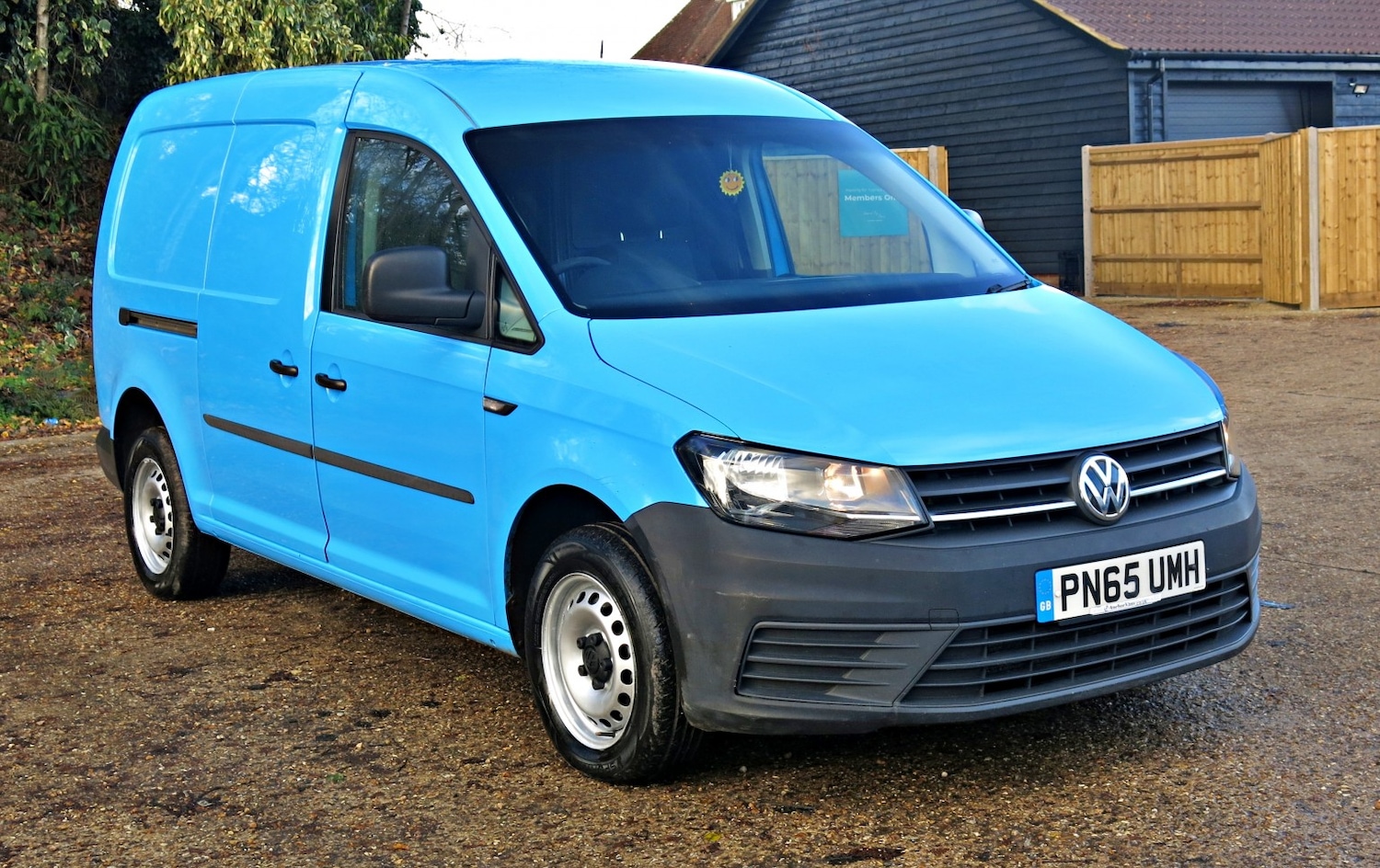 Used Volkswagen Caddy Maxi 2015 for sale - 76974256: Photo 3