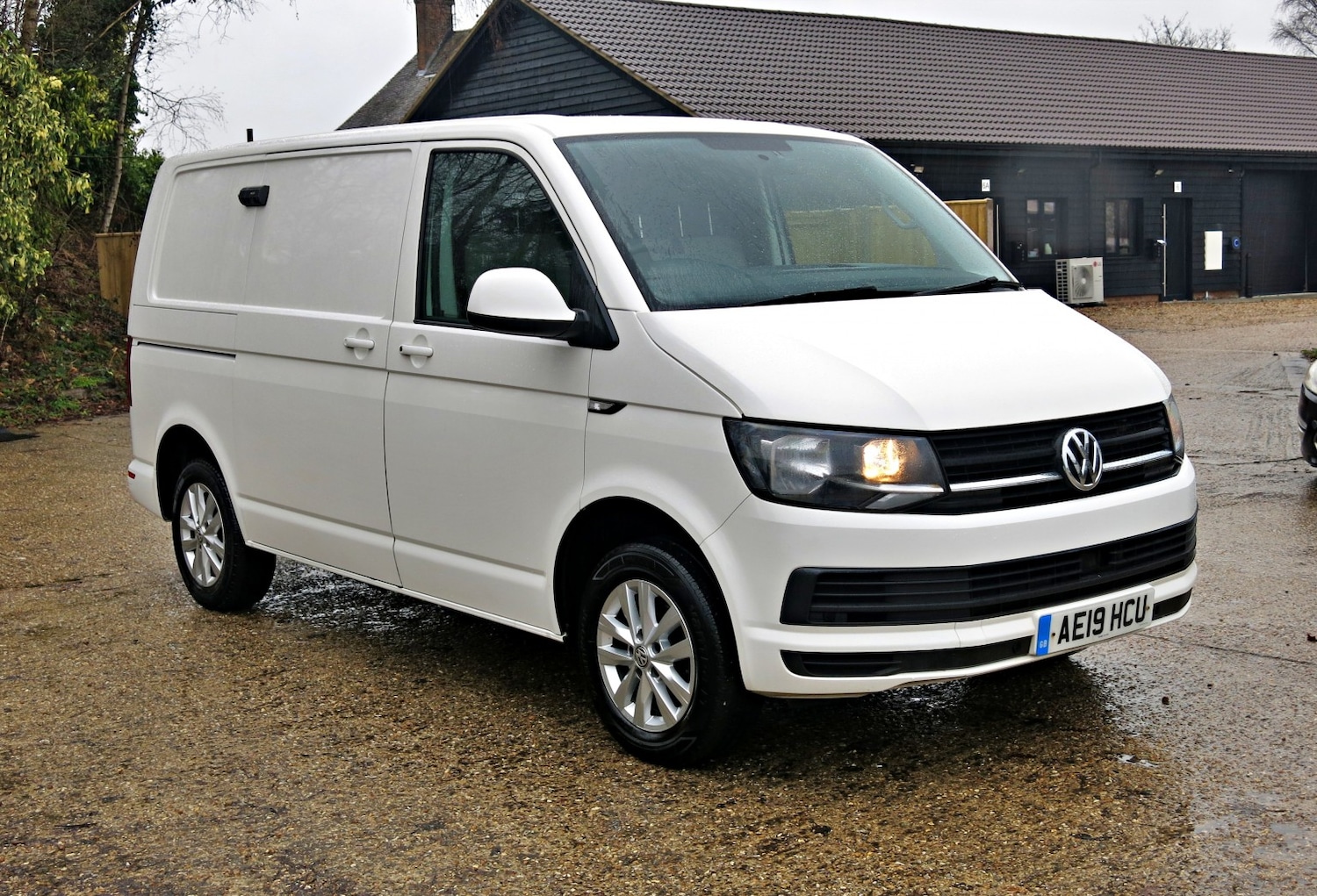 Used Volkswagen Transporter 2019 for sale - 77140657: Photo 4