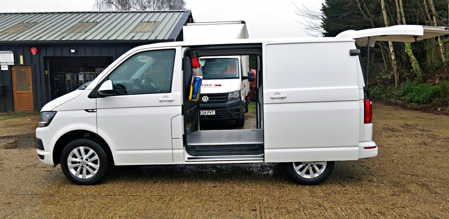 Used Volkswagen Transporter 2019 for sale - 77140657: Photo 9