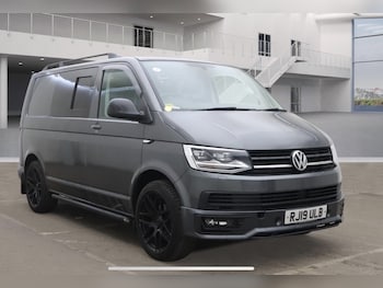Used Volkswagen Transporter 2019 for sale - 76387352: Photo