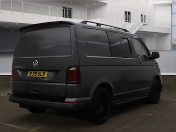 Used Volkswagen Transporter 2019 for sale - 76387352: Photo