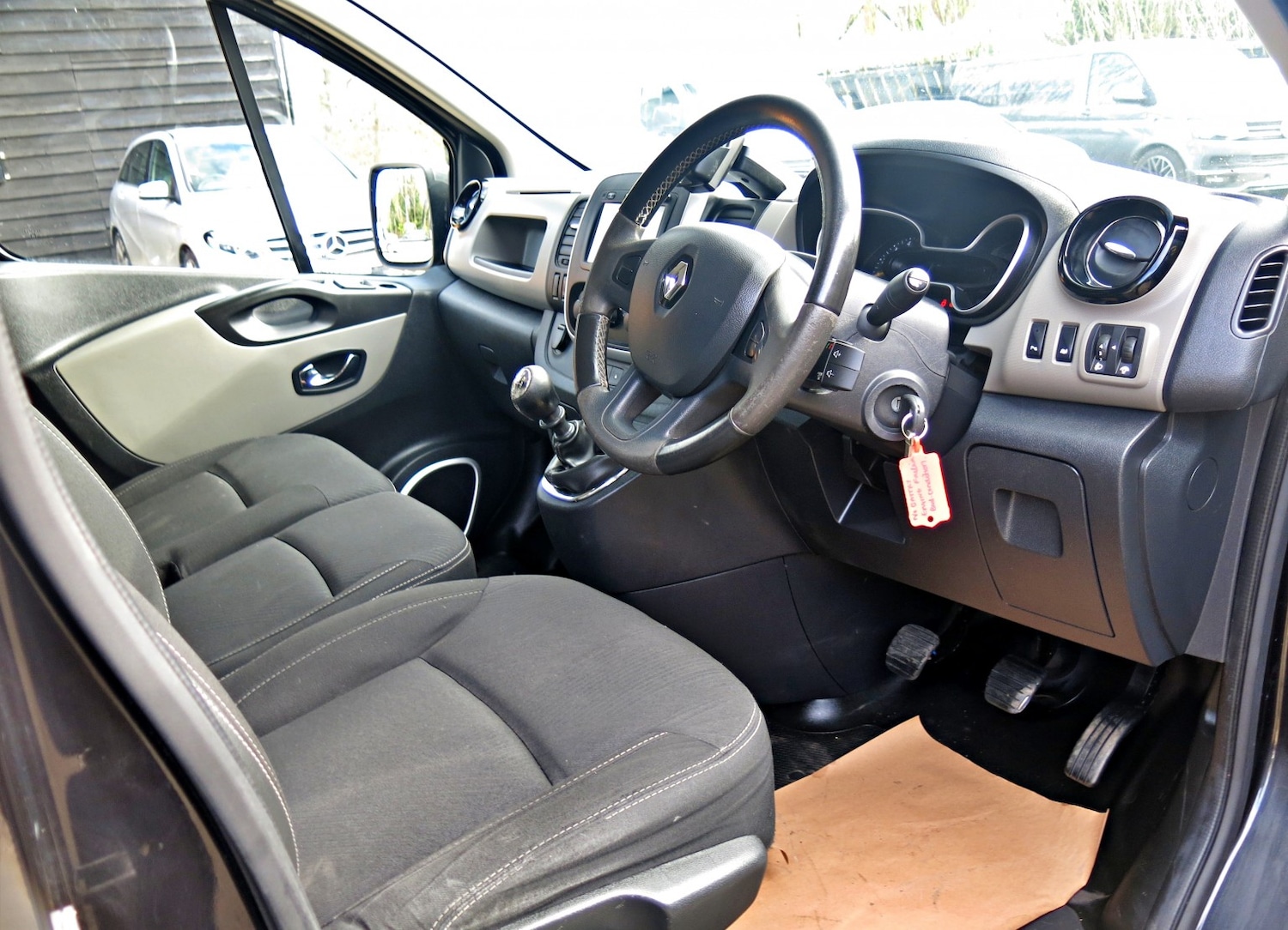 Used Renault Trafic 2015 for sale - 77961929: Photo 10