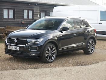 Used Volkswagen T-Roc 2021 for sale - 77329232: Photo