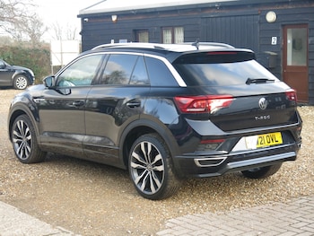 Used Volkswagen T-Roc 2021 for sale - 77329232: Photo