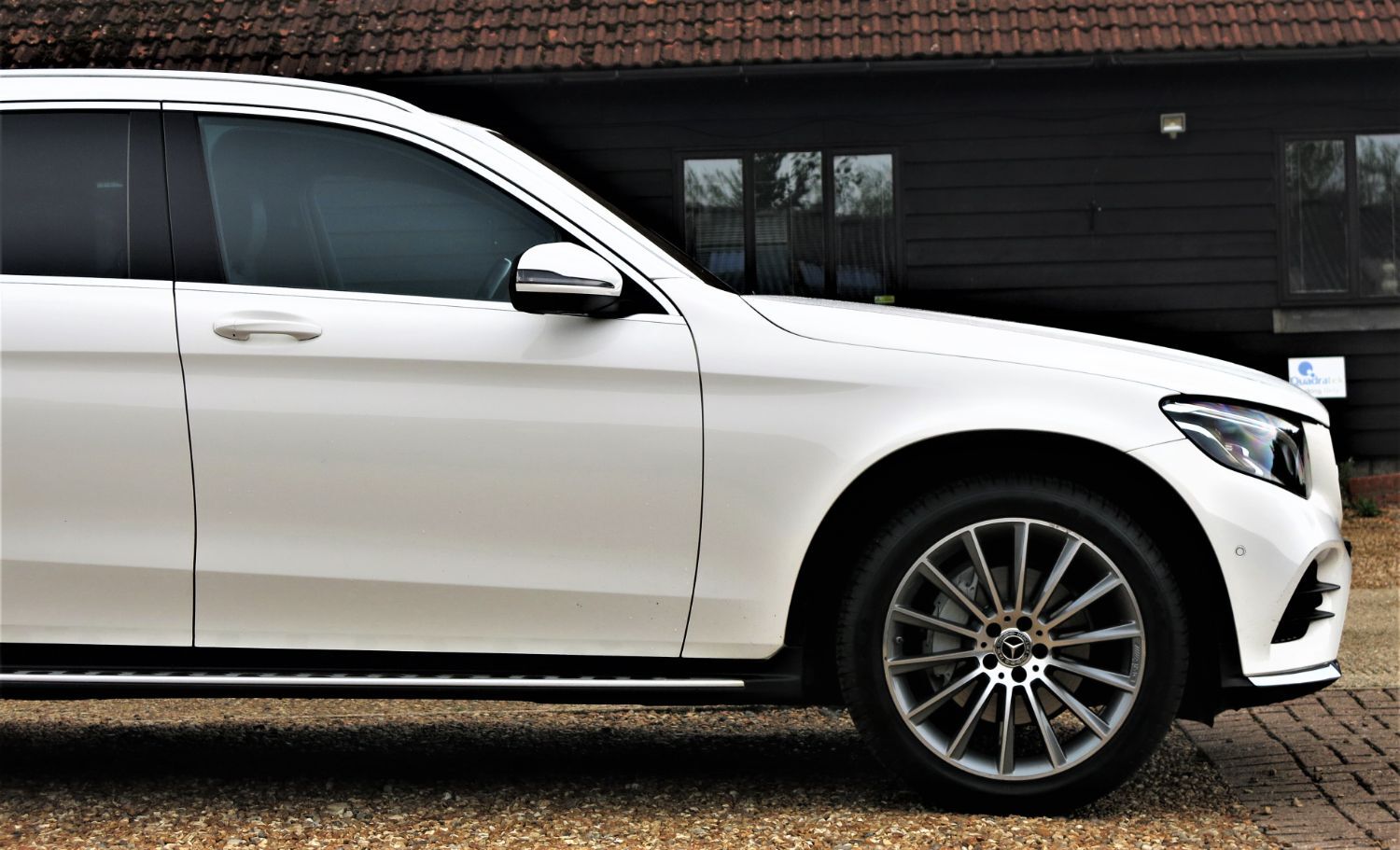 Used Mercedes-Benz GLC 2017 for sale - 76974432: Photo 4