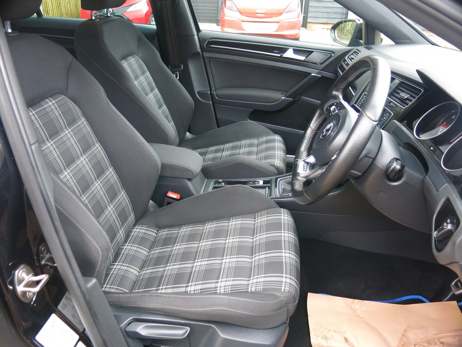 Used Volkswagen Golf 2016 for sale - 76412233: Photo 6