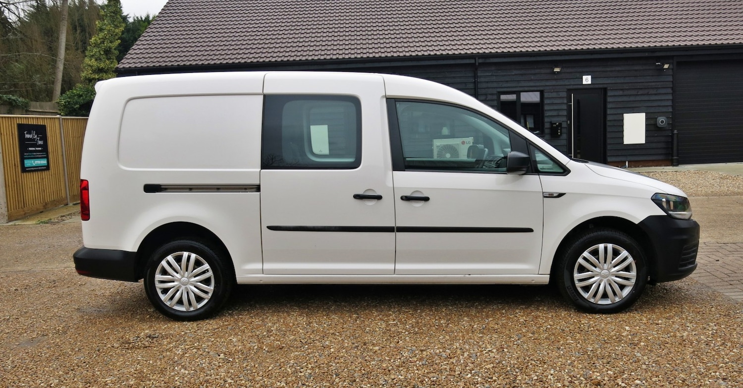 Used Volkswagen Caddy Maxi 2020 for sale - 77195490: Photo 3