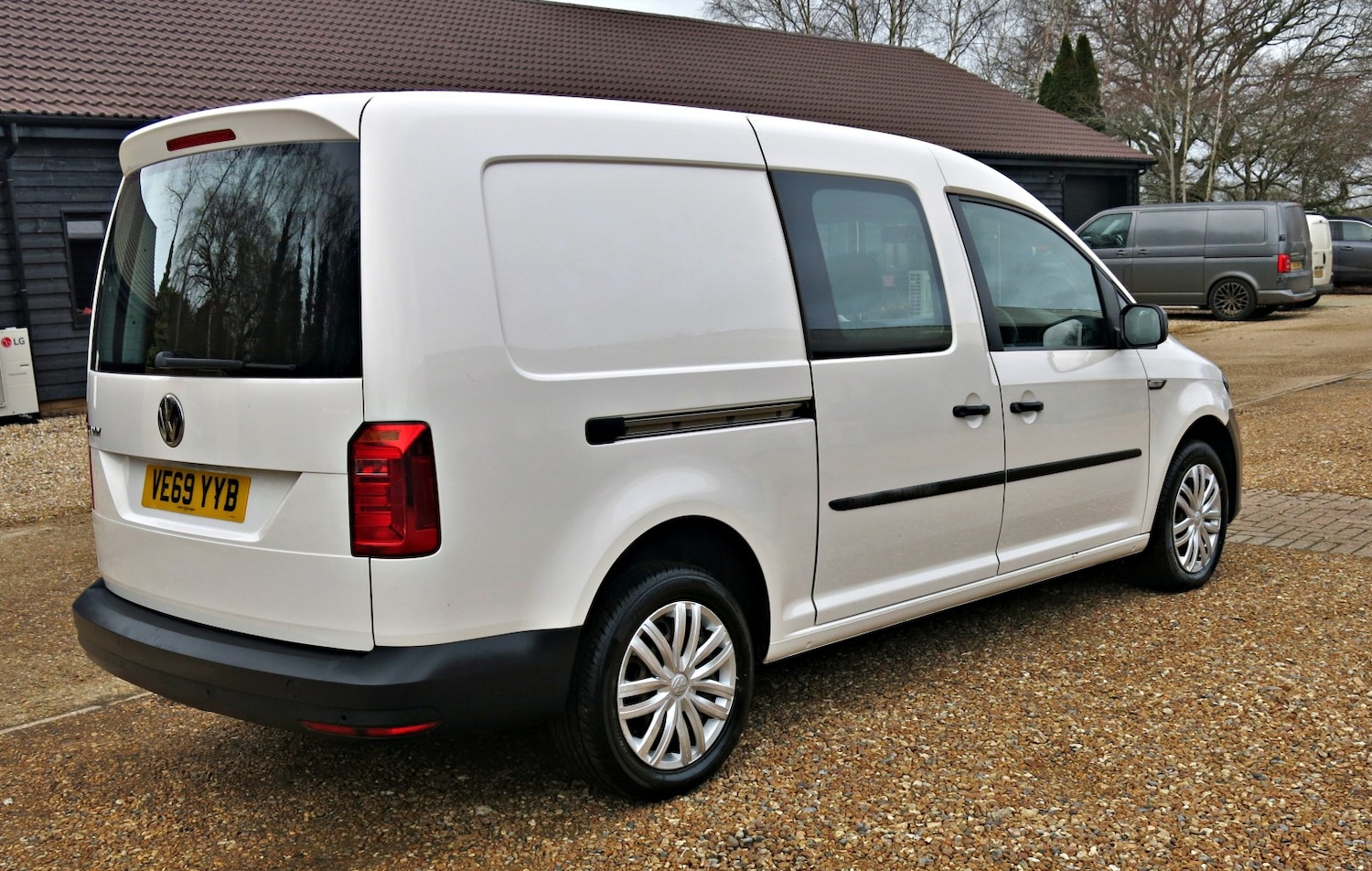 Used Volkswagen Caddy Maxi 2020 for sale - 77195490: Photo 9