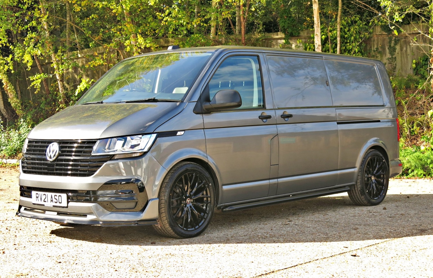 Used Volkswagen Transporter 2021 for sale - 76237141: Photo 1