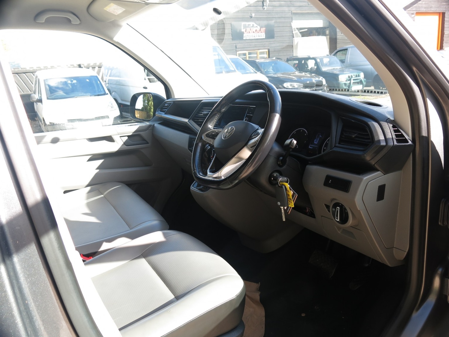 Used Volkswagen Transporter 2021 for sale - 76237141: Photo 8