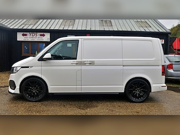 Used Volkswagen Transporter 2021 for sale - 76402201: Photo
