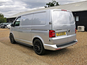Used Volkswagen Transporter 2019 for sale - 75523555: Photo