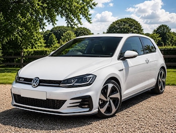 Used Volkswagen Golf 2017 for sale - 79047687: Photo