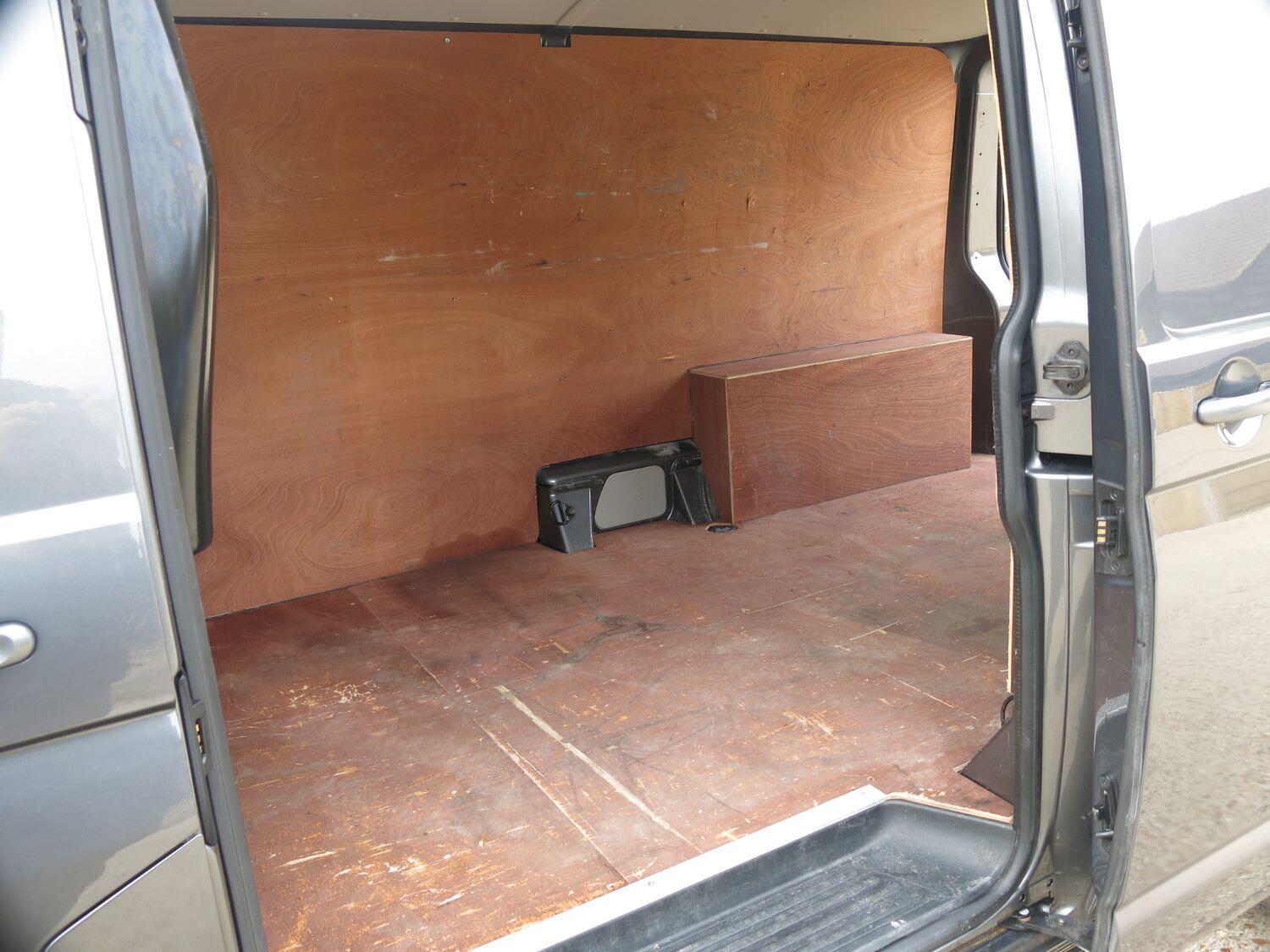 Used Volkswagen Transporter 2020 for sale - 76793968: Photo 14