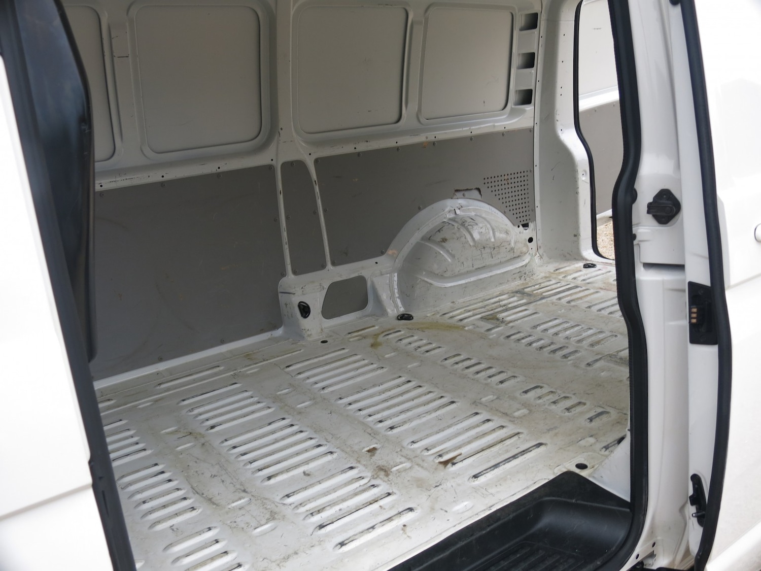 Used Volkswagen Transporter 2020 for sale - 76974315: Photo 3