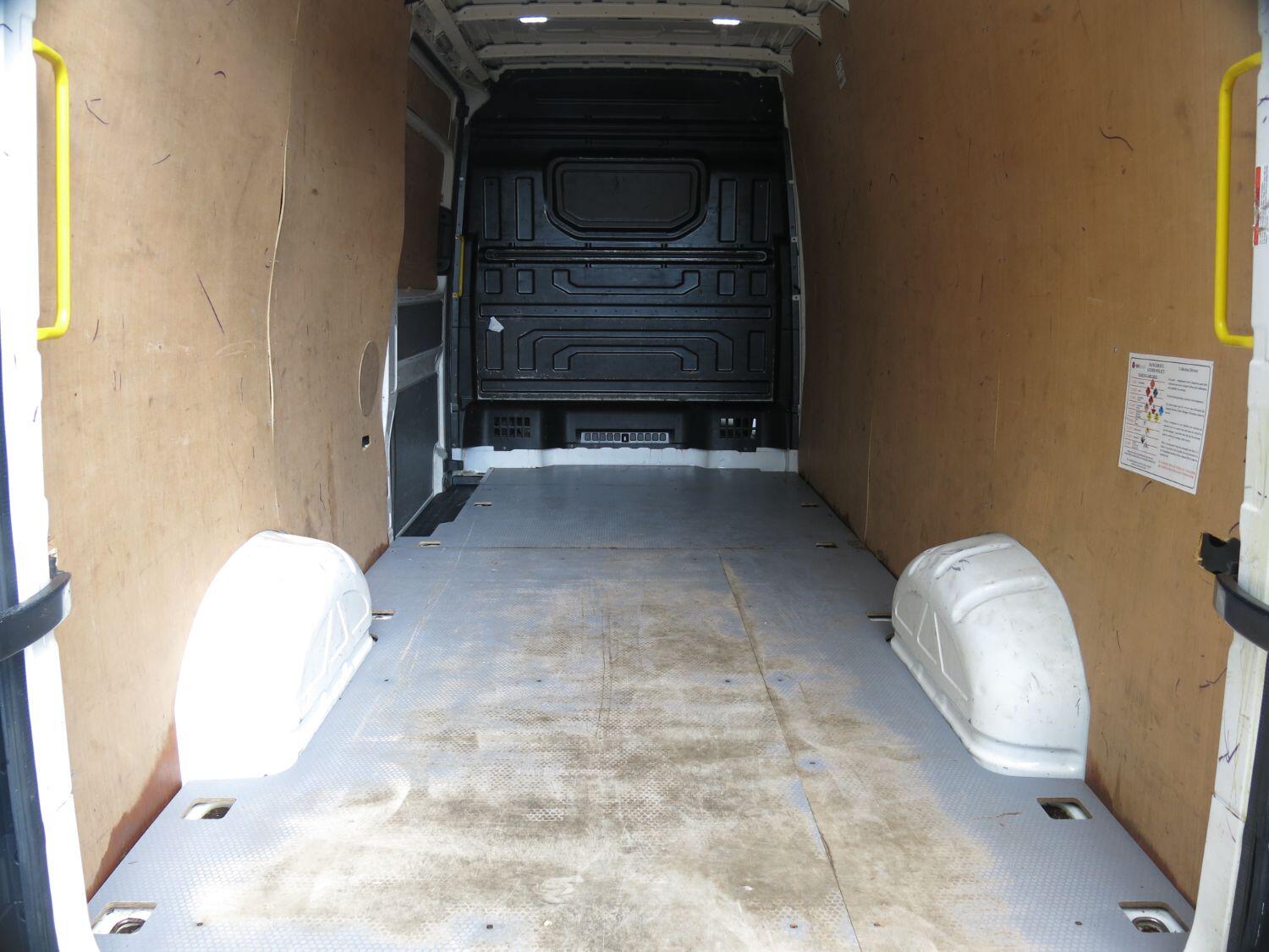 Used MAN TGE 2019 for sale - 76974343: Photo 14