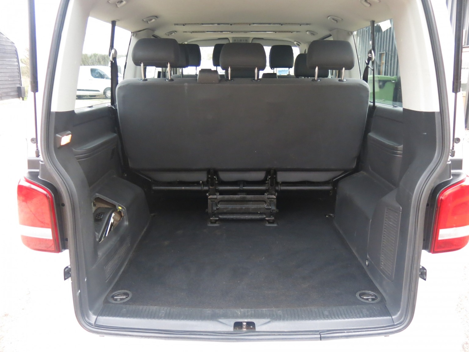 Used Volkswagen Transporter Shuttle 2015 for sale - 77140652: Photo 10