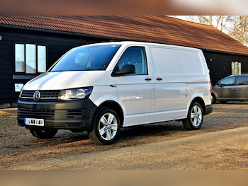 2017 - T6 AIRCON STARTLINE SWB T28 EURO6