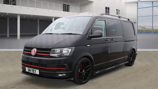 Used Volkswagen Transporter 2018 for sale - 76305656: Photo 1