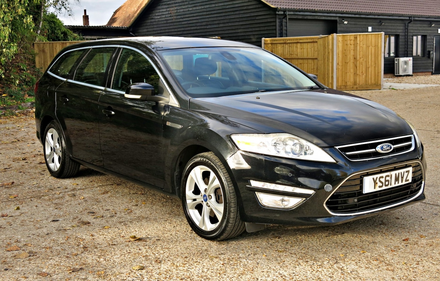 Used Ford Mondeo 2012 for sale - 76397053: Photo 11