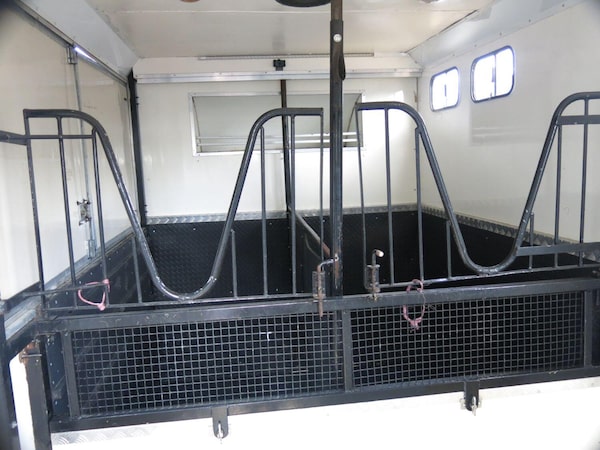 Used Renault Master 2004 for sale - 72912211: Photo 3