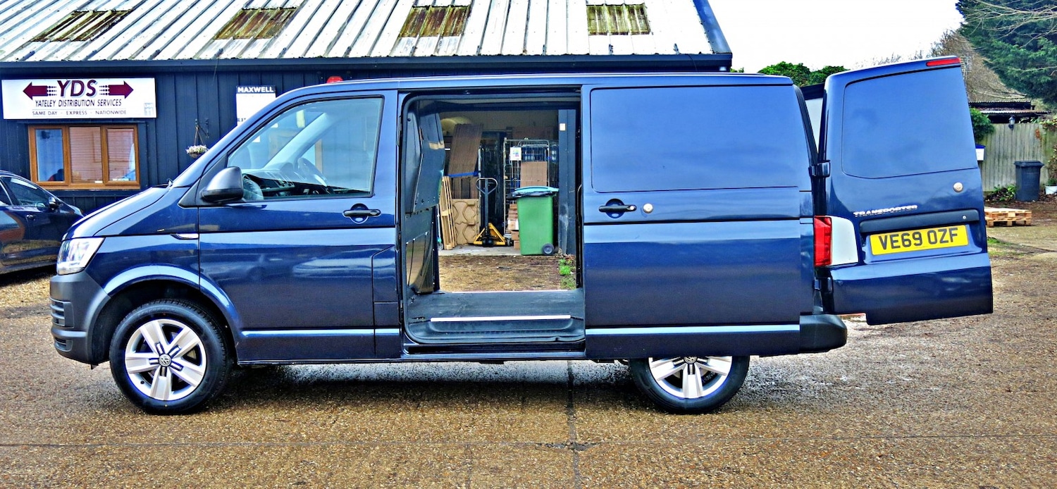 Used Volkswagen Transporter 2019 for sale - 76974441: Photo 16