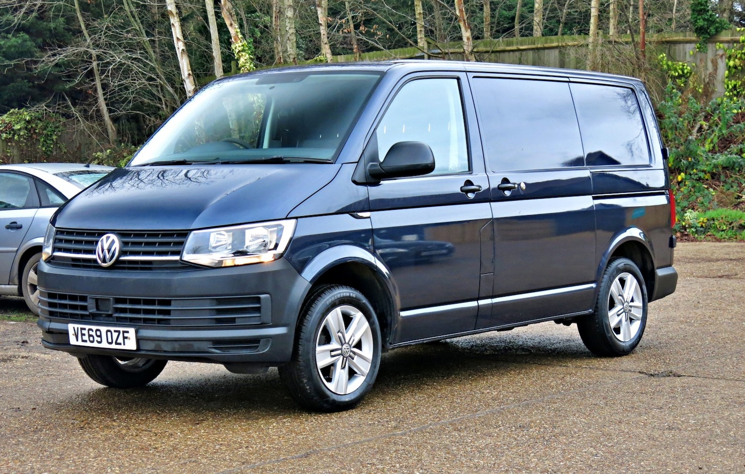 Used Volkswagen Transporter 2019 for sale - 77140636: Photo 1
