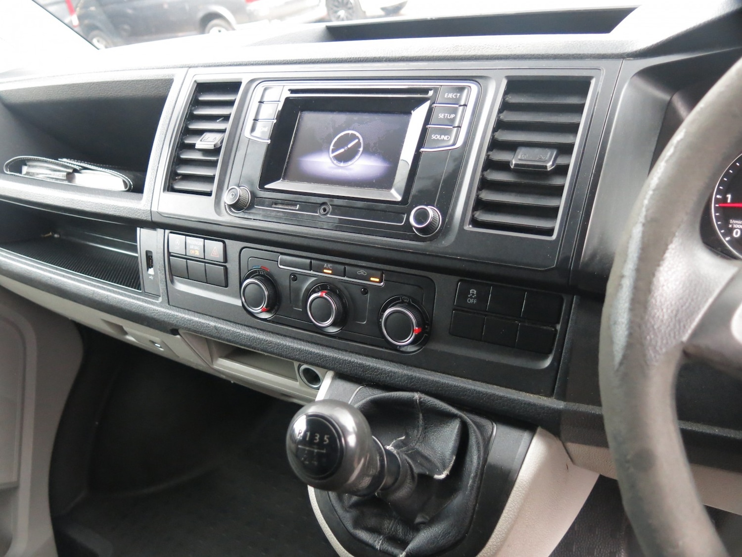 Used Volkswagen Transporter 2019 for sale - 77140636: Photo 14