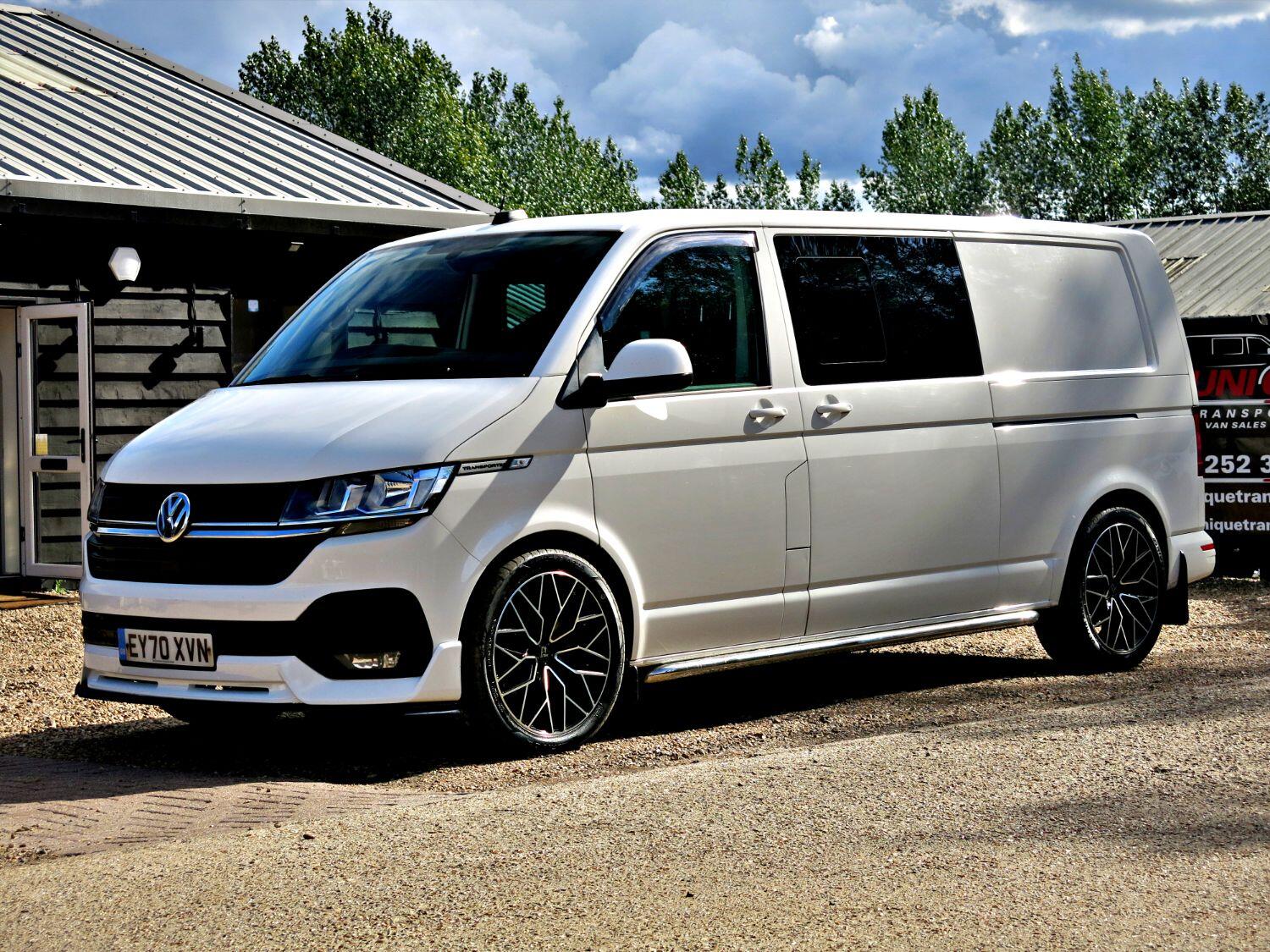 Used Volkswagen Transporter 2020 for sale - 77140599: Photo 1