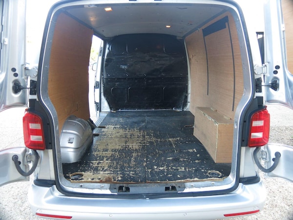 Used Volkswagen Transporter 2016 for sale - 75418771: Photo 10