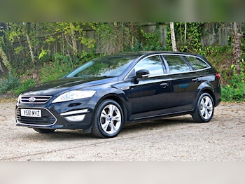2012 - 2.0 TDCi 163bhp Estate Titanium X leather trim 5-Door