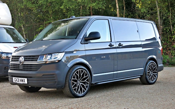 Used Volkswagen Transporter 2021 for sale - 75691834: Photo 1