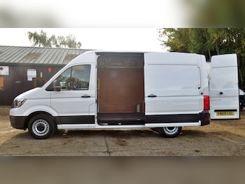 Used Volkswagen Crafter 2019 for sale - 76252998: Photo
