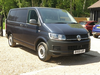 Used Volkswagen Transporter 2019 for sale - 78402639: Photo