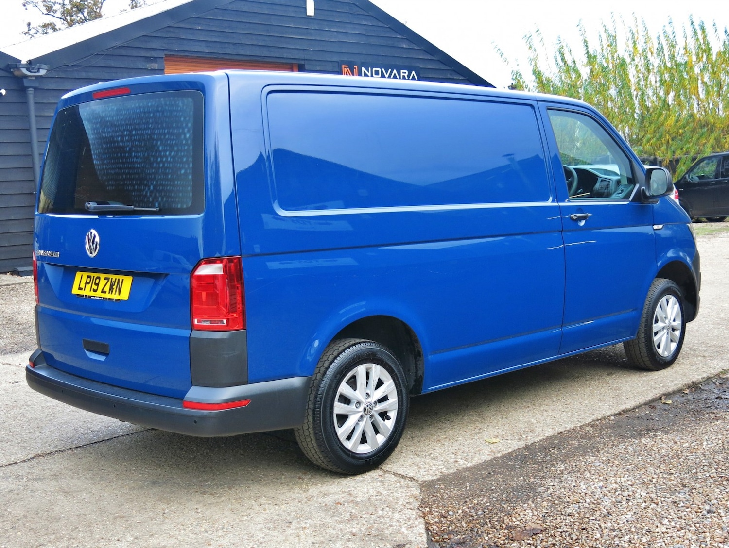 Used Volkswagen Transporter 2019 for sale - 77140615: Photo 10