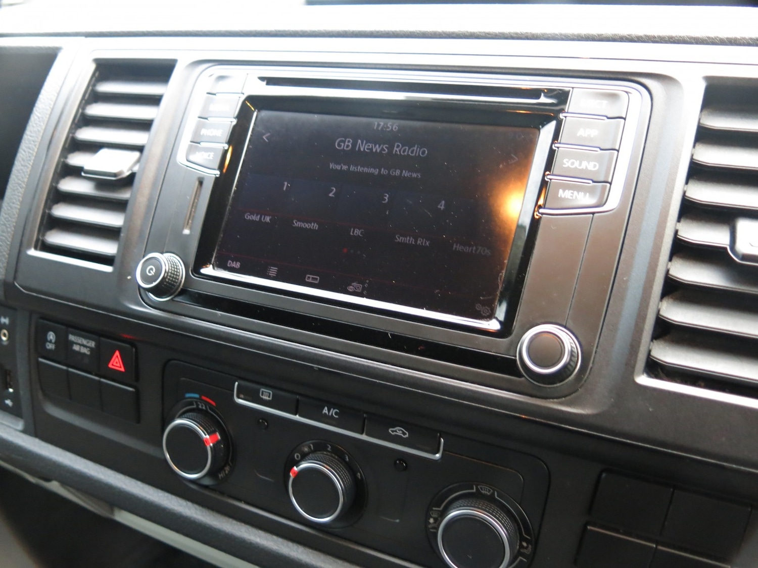 Used Volkswagen Transporter 2019 for sale - 77140615: Photo 14