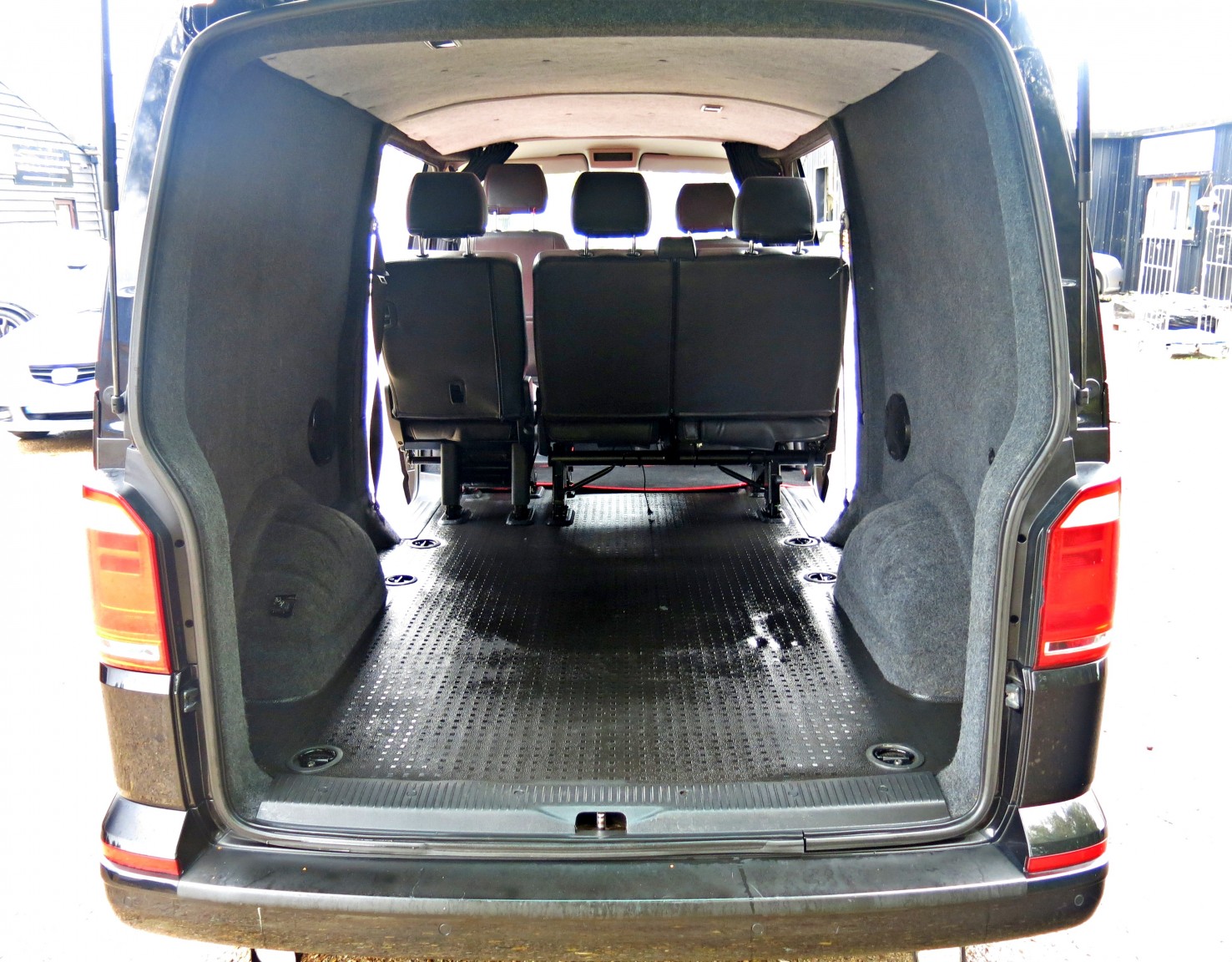 Used Volkswagen Transporter 2018 for sale - 77140662: Photo 17