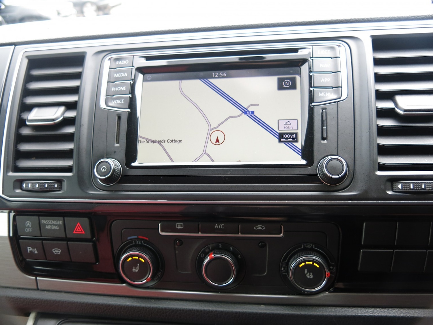 Used Volkswagen Transporter 2018 for sale - 77140662: Photo 9