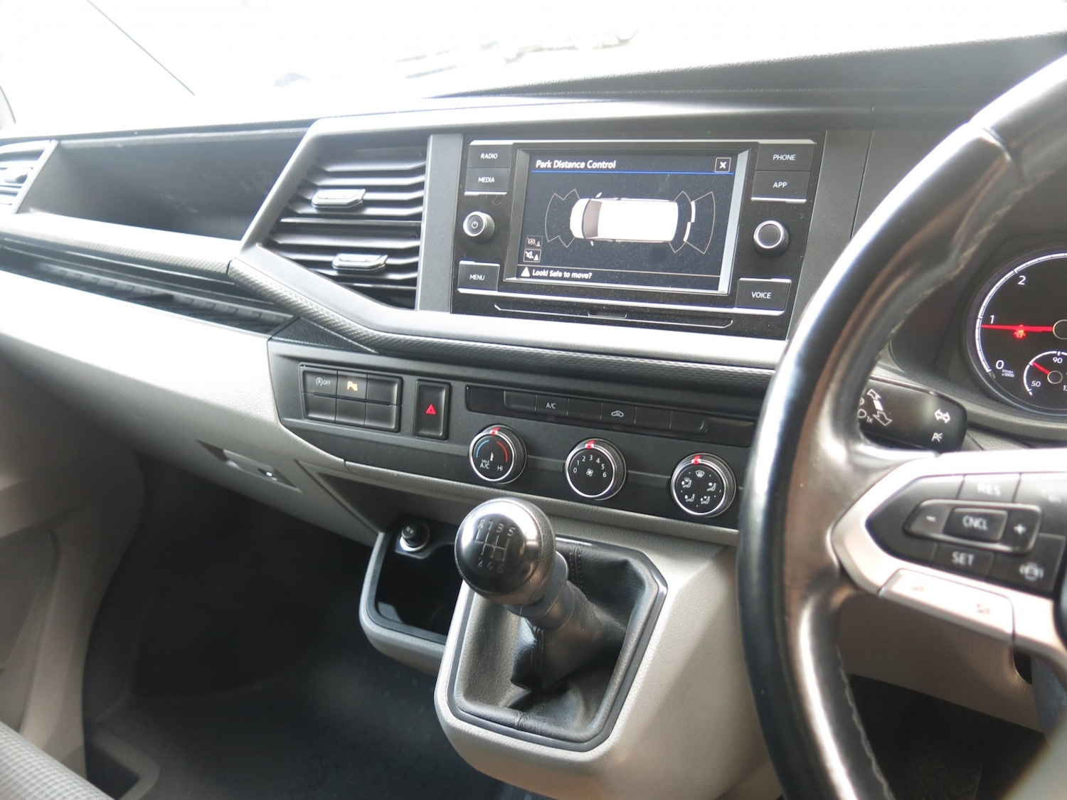 Used Volkswagen Transporter 2020 for sale - 77140606: Photo 8