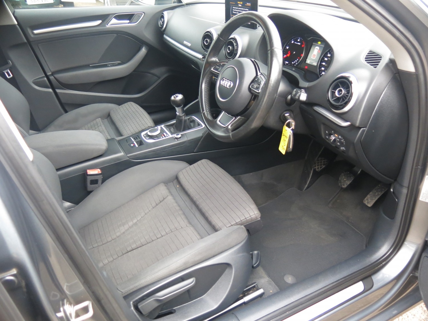 Used Audi A3 2015 for sale - 76974279: Photo 13