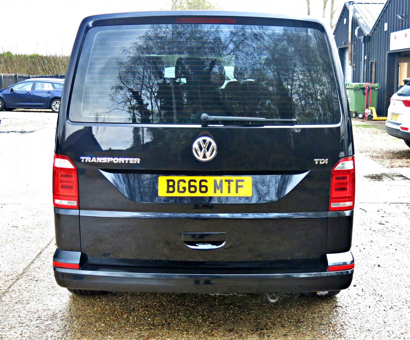 Used Volkswagen Transporter Shuttle 2016 for sale - 76536716: Photo 12
