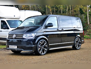 Volkswagen - Transporter Shuttle