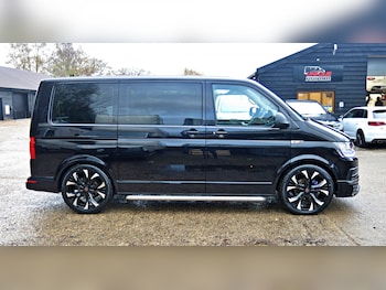 Used Volkswagen Transporter Shuttle 2016 for sale - 76536716: Photo