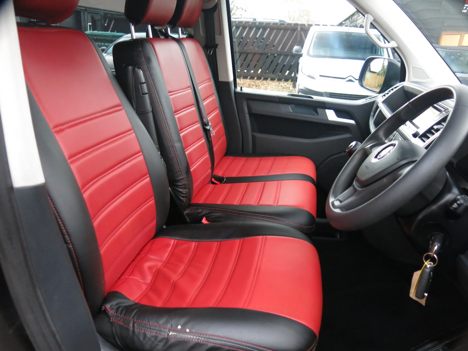 Used Volkswagen Transporter Shuttle 2016 for sale - 76536716: Photo 5