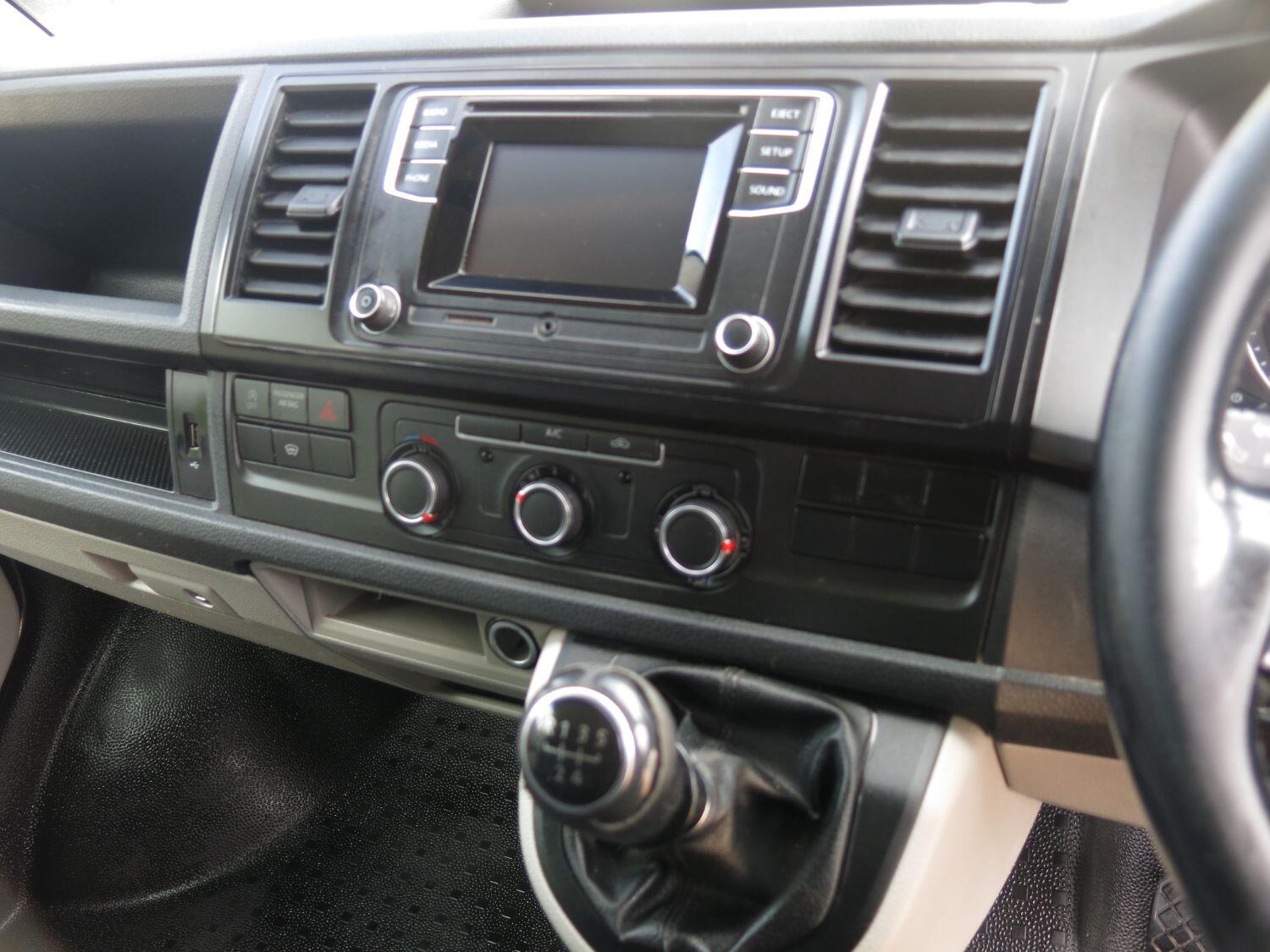 Used Volkswagen Transporter 2016 for sale - 76793963: Photo 12